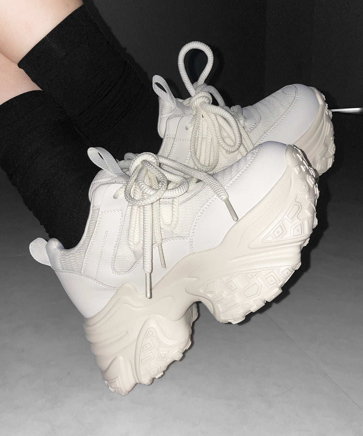 【 +10.5cm盛れ 】レースアップ厚底スニーカー ／ +10.5cm lace-up platform sneakers