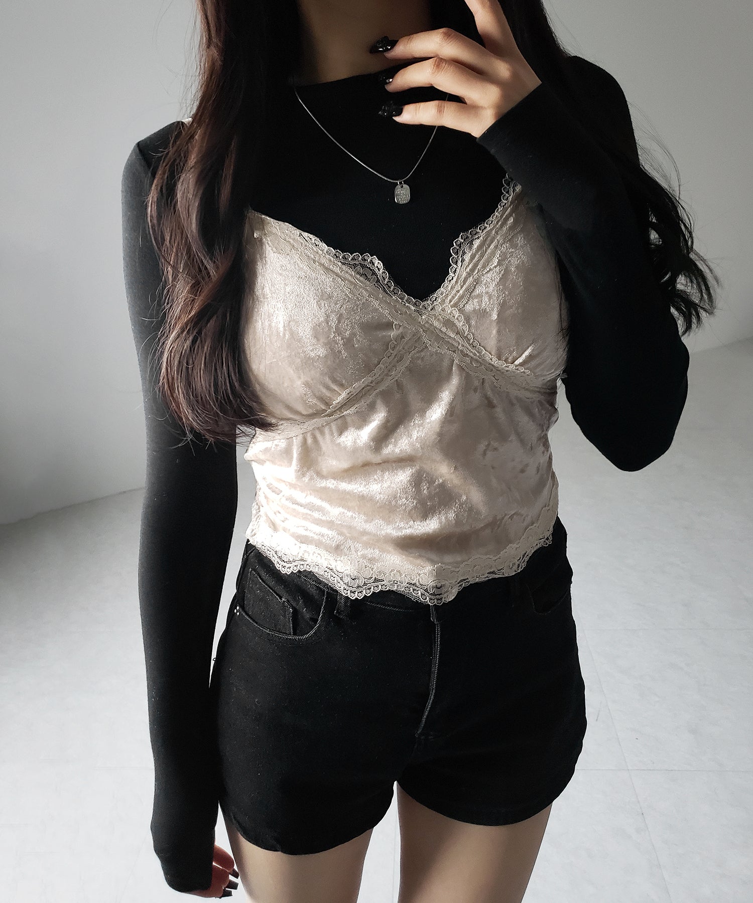 【 カップ付き 】レーシーベロアショートビスチェキャミソール ／ velor lacy short bustier camisole