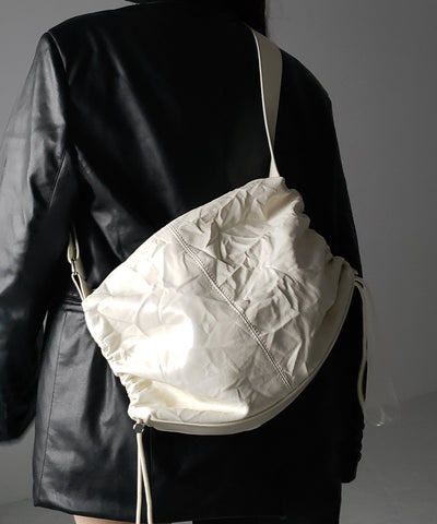 【 ３color 】シワフェイクレザーシャーリングショルダーバッグ ／ SIWA fake leather Shirring shoulder bag