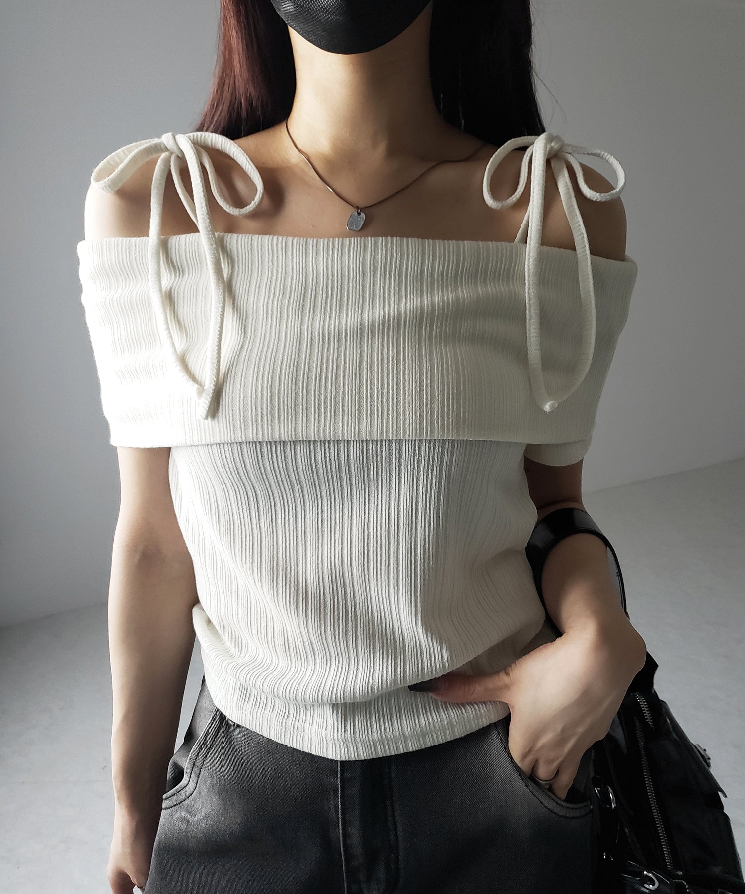 【 ２color 】ダブルリボンオフショルダーリブトップス ／ double ribbon off-shoulder rib tops