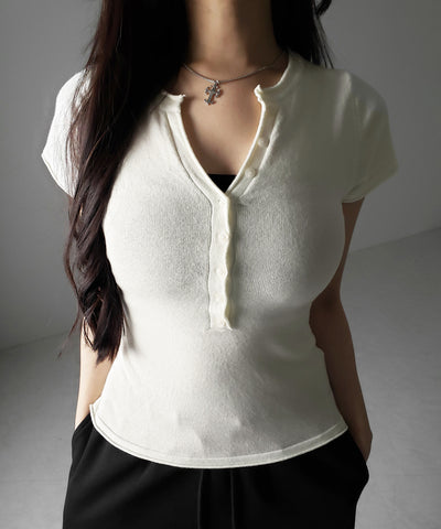 ヘンリーネック半袖ぴちニットトップス ／ henley neck short sleeve pichi knit tops