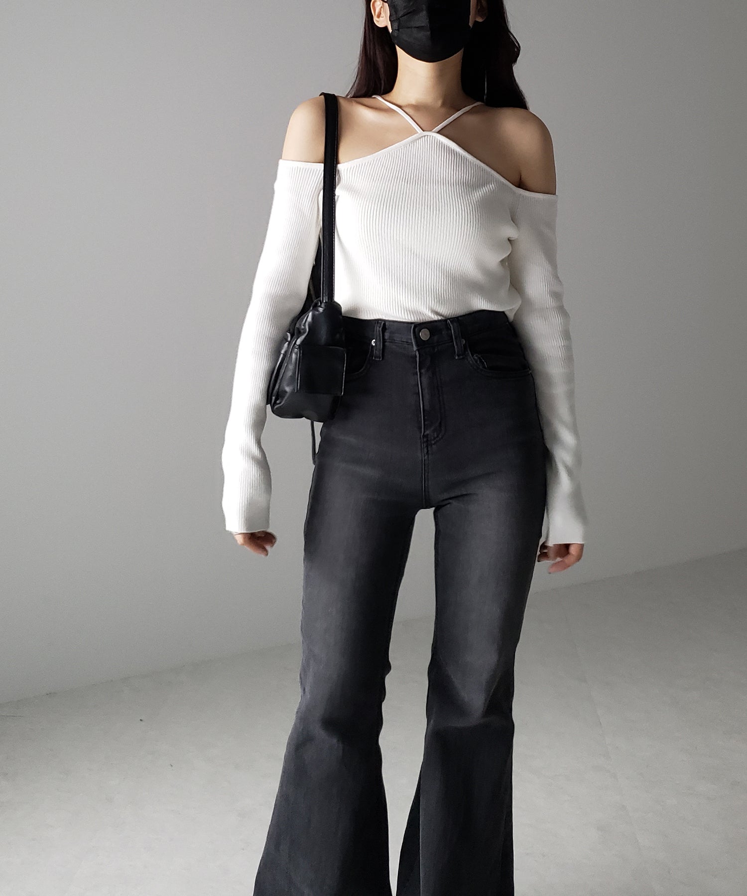 【 ２color 】クロスストラップオフショルダーリブニット