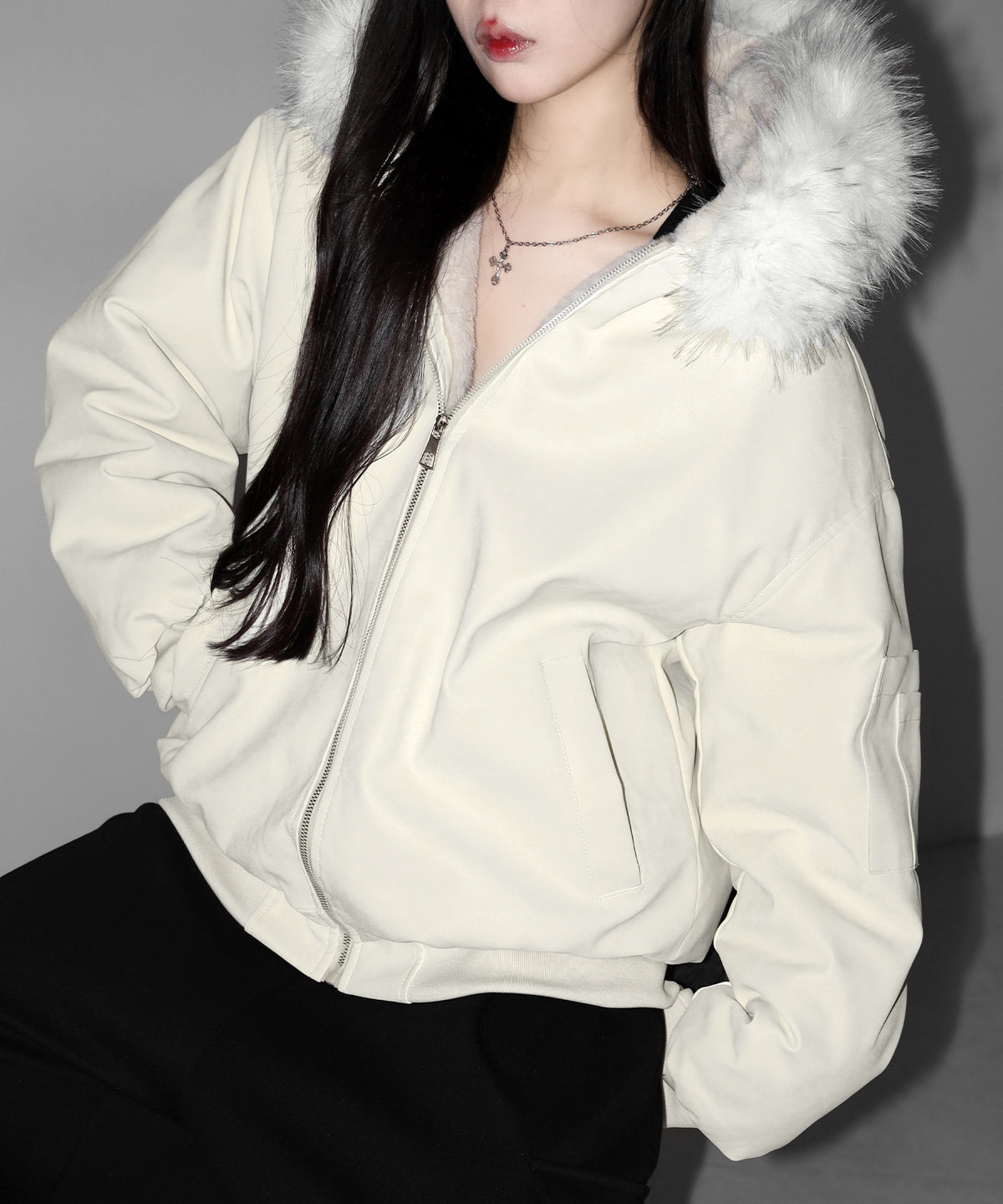 ファーフードヴィンテージフェイクレザーオーバーブルゾン ／ fur hooded vintage fake leather over blouson