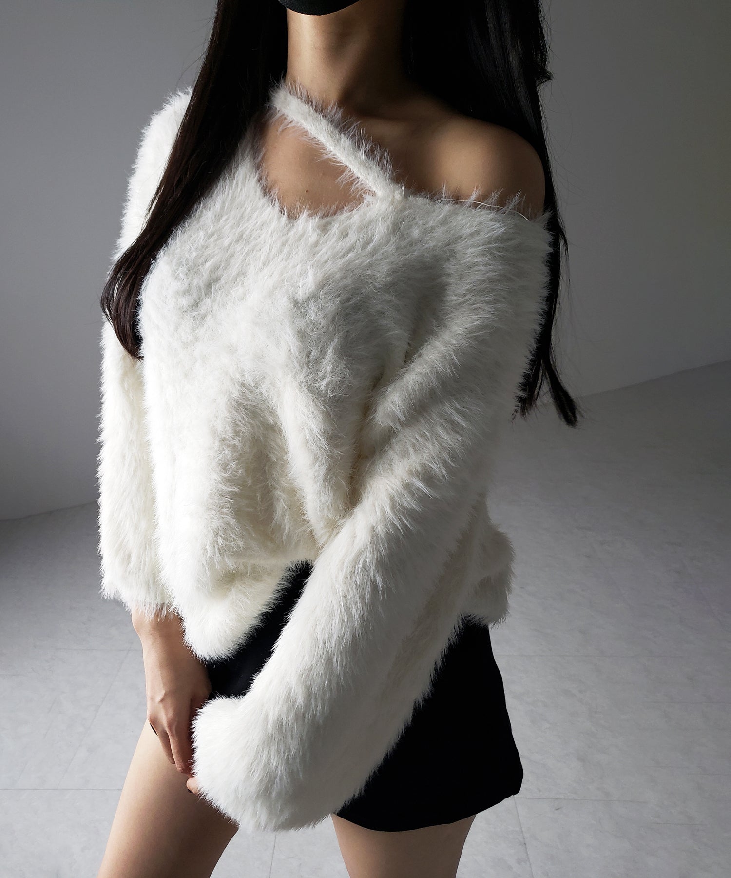 【 ３color 】ナナメストラップカットアウトシャギーニット ／ naname strap cutout shaggy knit