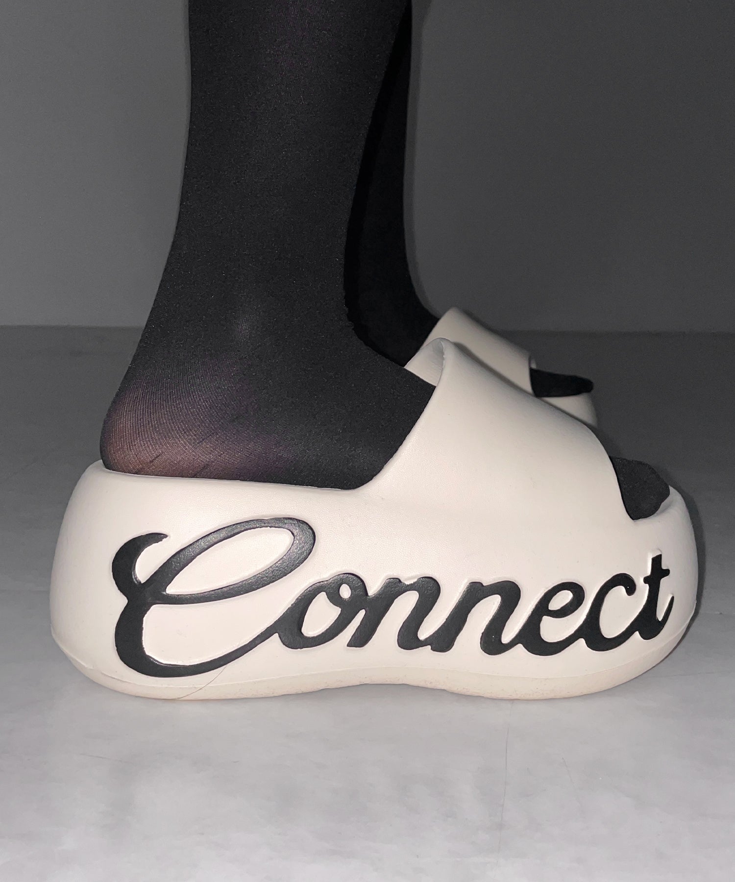 レタリングロゴ厚底スライドサンダル ／ lettering logo platform slide sandals