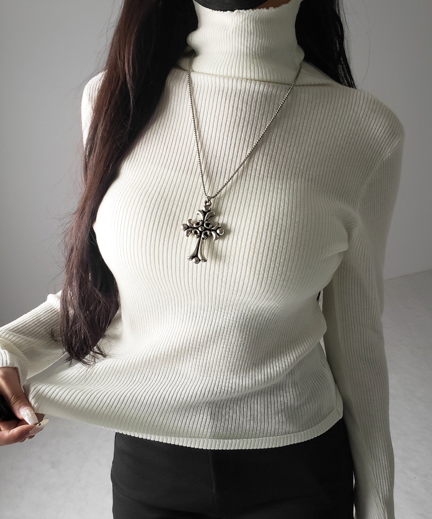 ハイネックスリムリブニットトップス ／ highneck slim lib knit tops