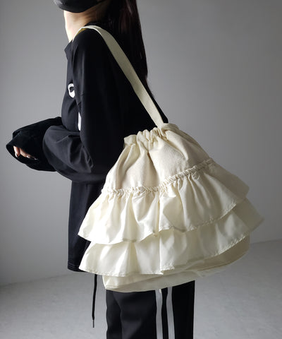【 ２color 】ティアードフリルBIGキャンバストートバッグ ／ tiered frill big canvas tote bag