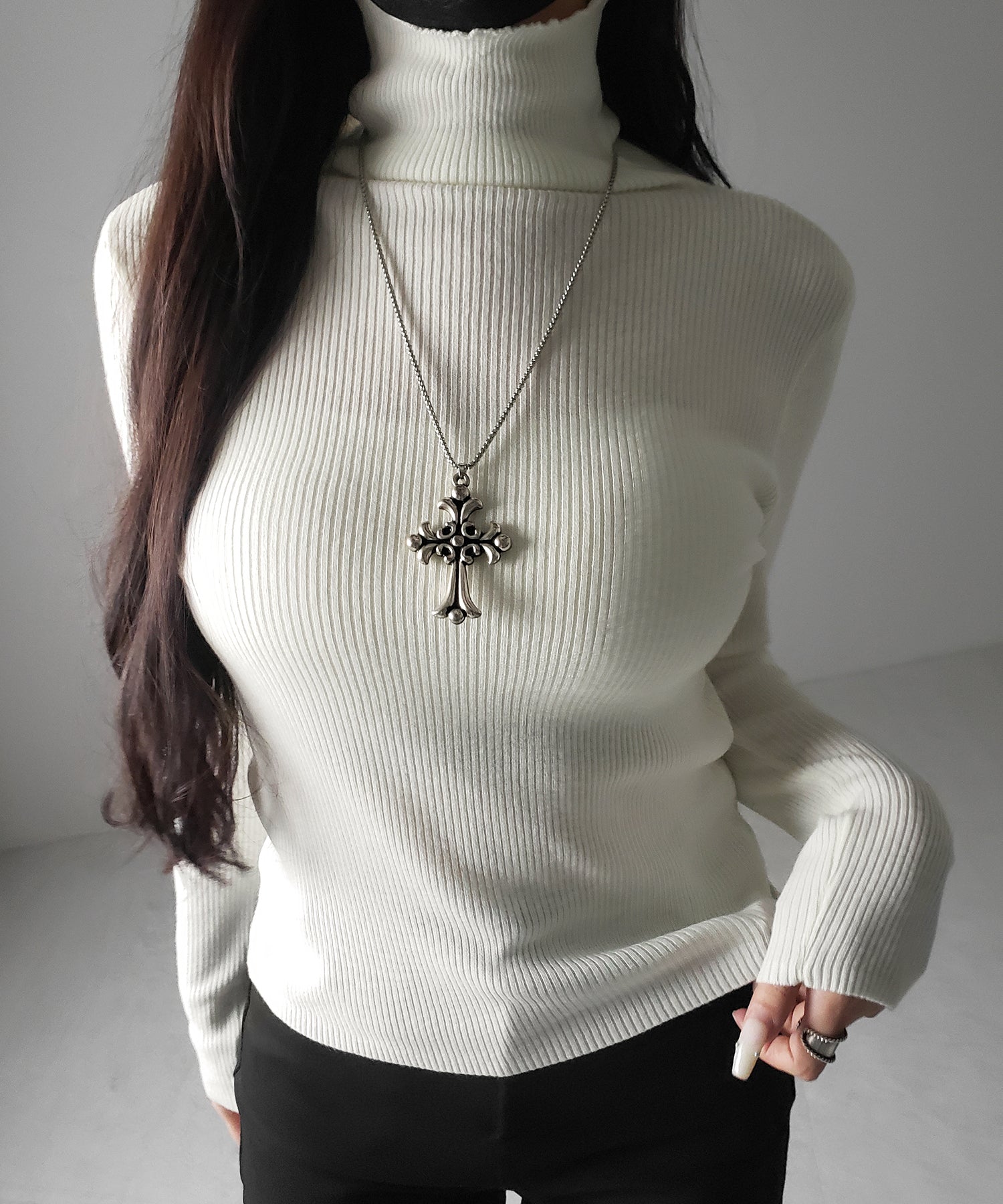 ハイネックスリムリブニットトップス ／ highneck slim lib knit tops