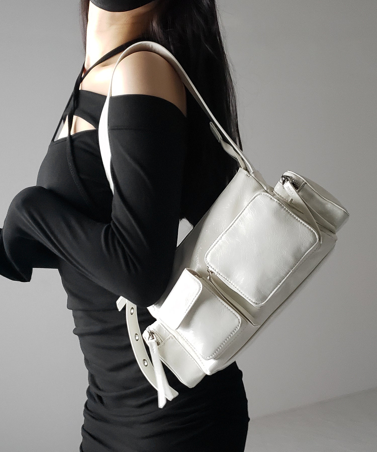 【 ３color 】４アウトポケットヴィンテージスクエアショルダーバッグ ／ 4 outpocket vintage square shoulder bag