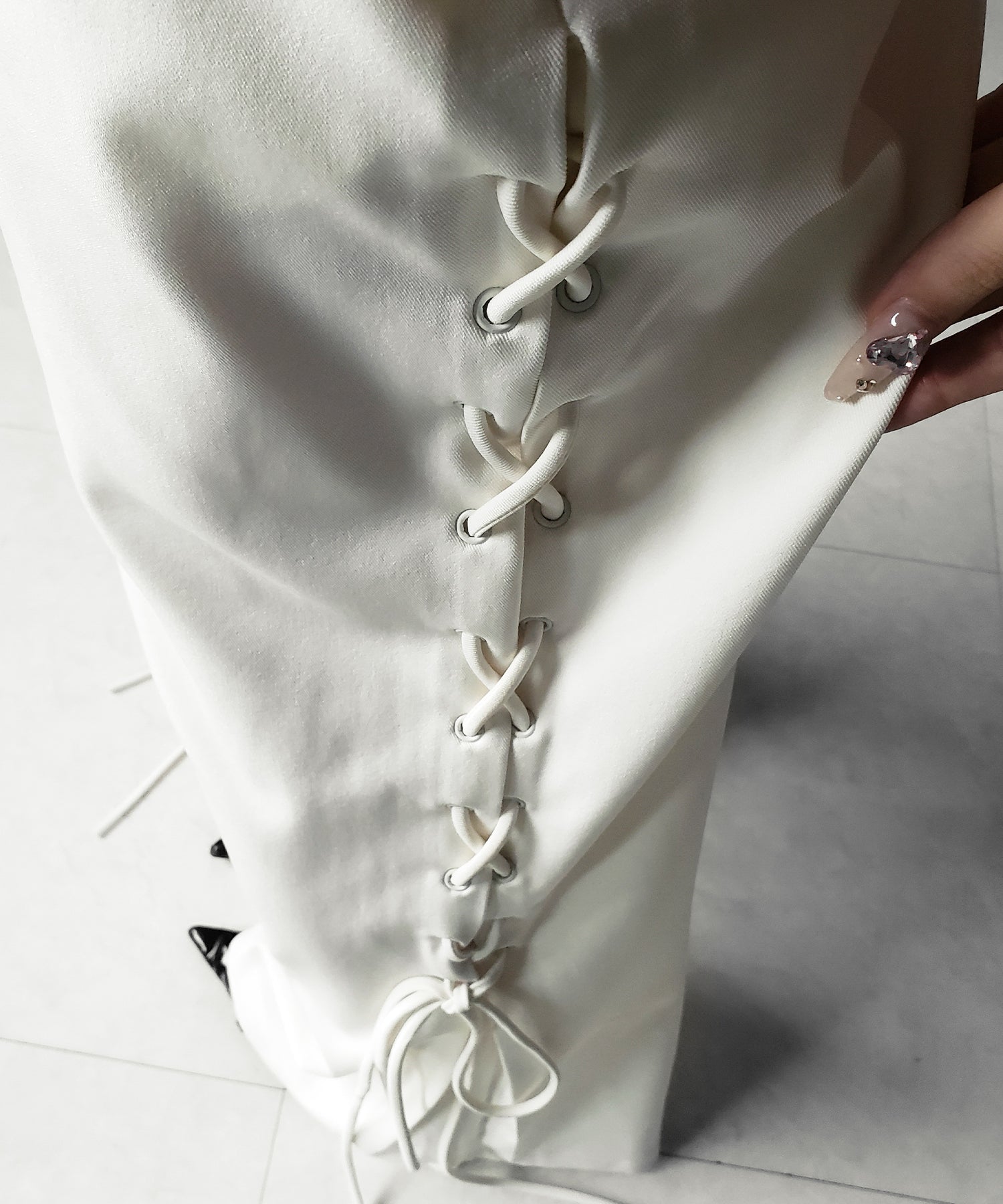 レースアップダブルタックワイドスラックス ／ laceup double tack wide slacks