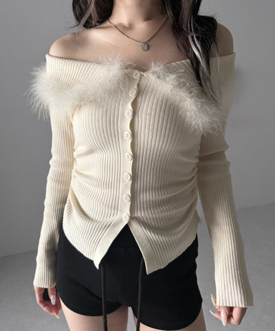 フェザーファー襟オフショルリブニットトップス ／feather fur collar off shoulder rib knit tops