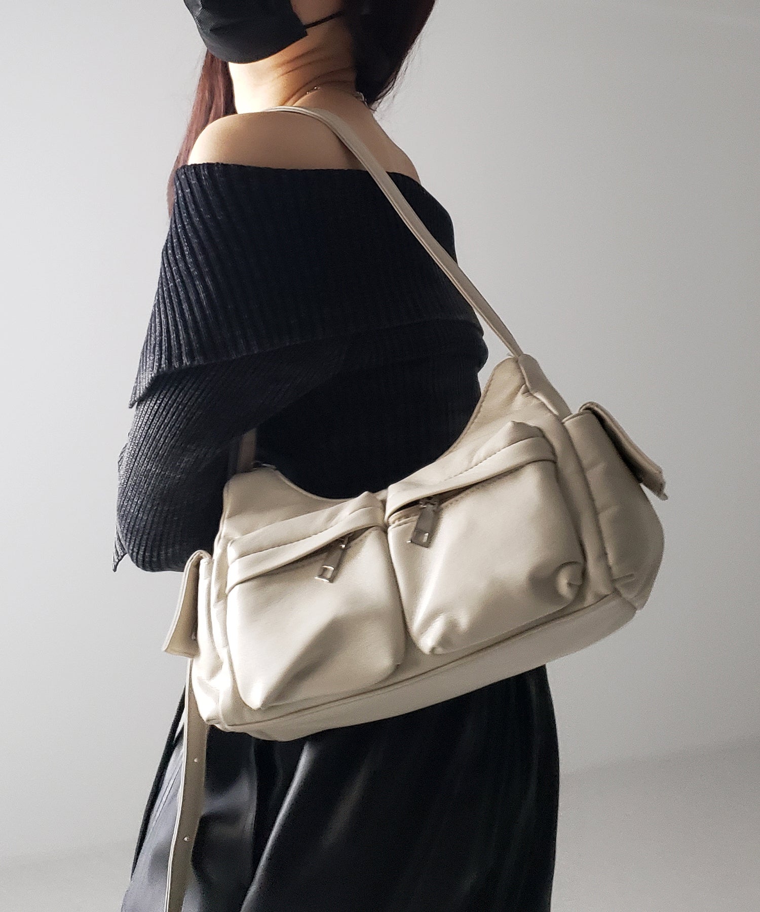 【 ５color ／ ２WAY 】アウトポケットフェイクレザーショルダーバッグ