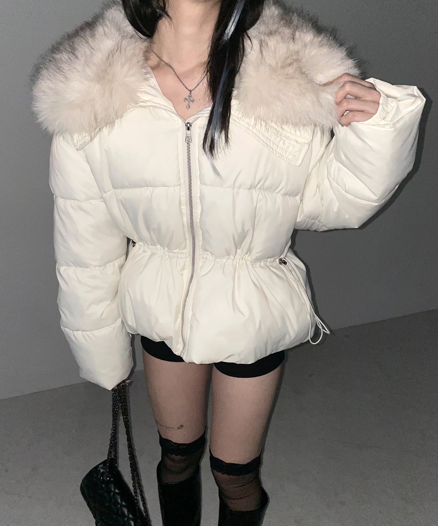 ファーカラーウエストマークミディダウンジャケット ／ fur collar waist-mark midi down jacket