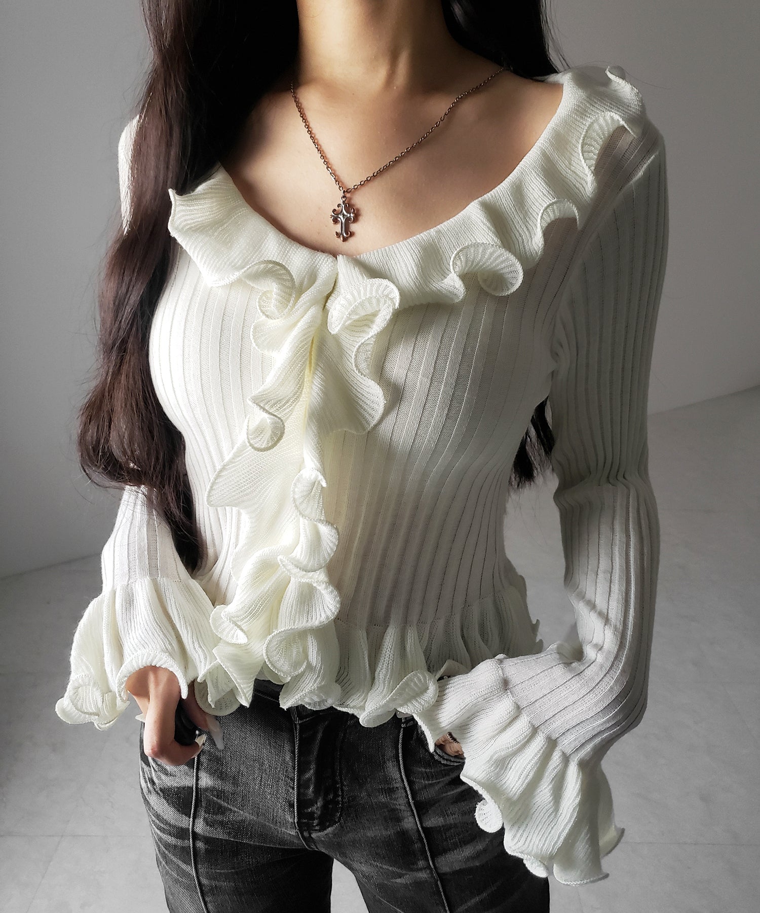 シアーフリル長袖リブニットカーディガン ／ sheer frill long-sleeve ribbed knit cardigan