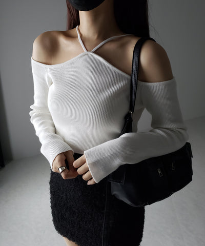 【 ２color 】クロスストラップオフショルダーリブニット