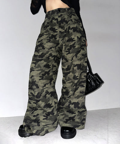 【 ２color ／ ４size 】ダブルタックヴィンテージカモフラージュワイドパンツ ／ double tuck vintage camouflage wide pants