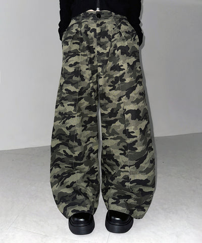 【 ２color ／ ４size 】ダブルタックヴィンテージカモフラージュワイドパンツ ／ double tuck vintage camouflage wide pants