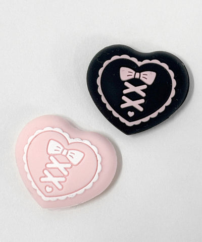 【オンラインストア限定】heart lace up stick cover
