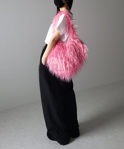 【 ４color 】シャギーファーハートショルダーバッグ ／ shaggy fur heart shoulder bag