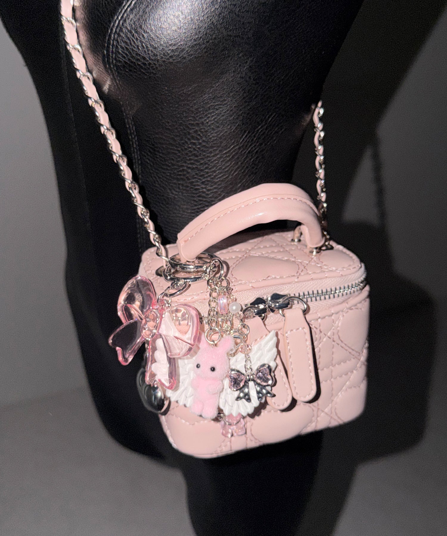 ハートキルティングミニバニティバッグ / heart quilted mini vanity bag