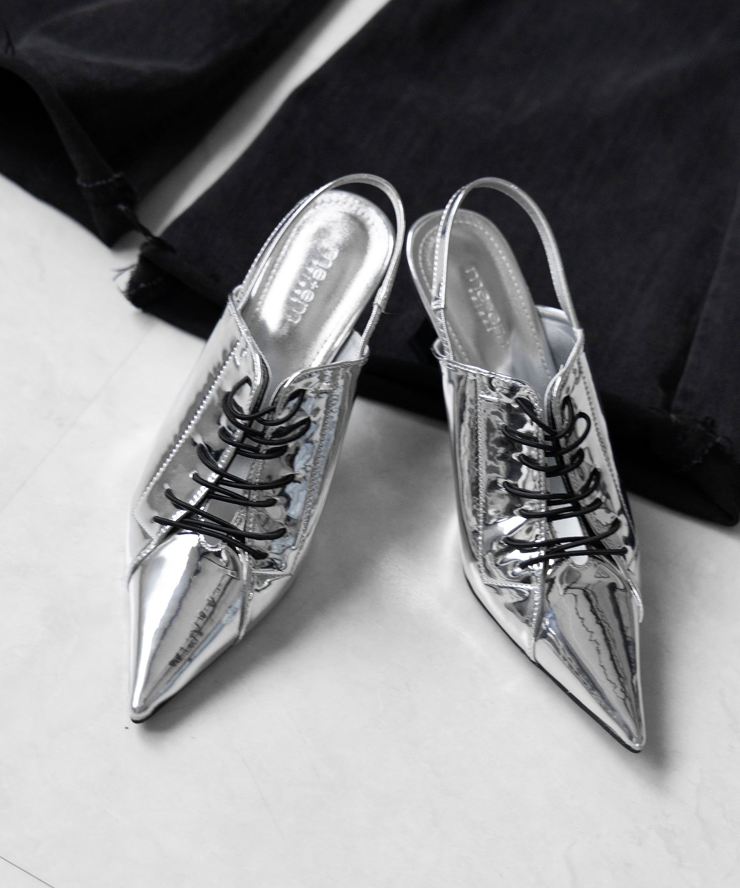 【 ３color 】ポインテッドトゥレースアップスニーカーミュール ／ pointed toe lace up sneaker mules