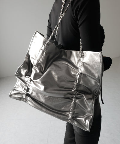 【 ３color ／ A4収納可 】ダブルシャーリングフェイクレザースクエアチェーンバッグ ／ double shirring fake leather square chain bag