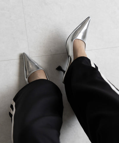 【 ２color 】ポインテッドトゥチャンキーヒールメタリックミュール ／ pointed toe chunky heel metallic mules