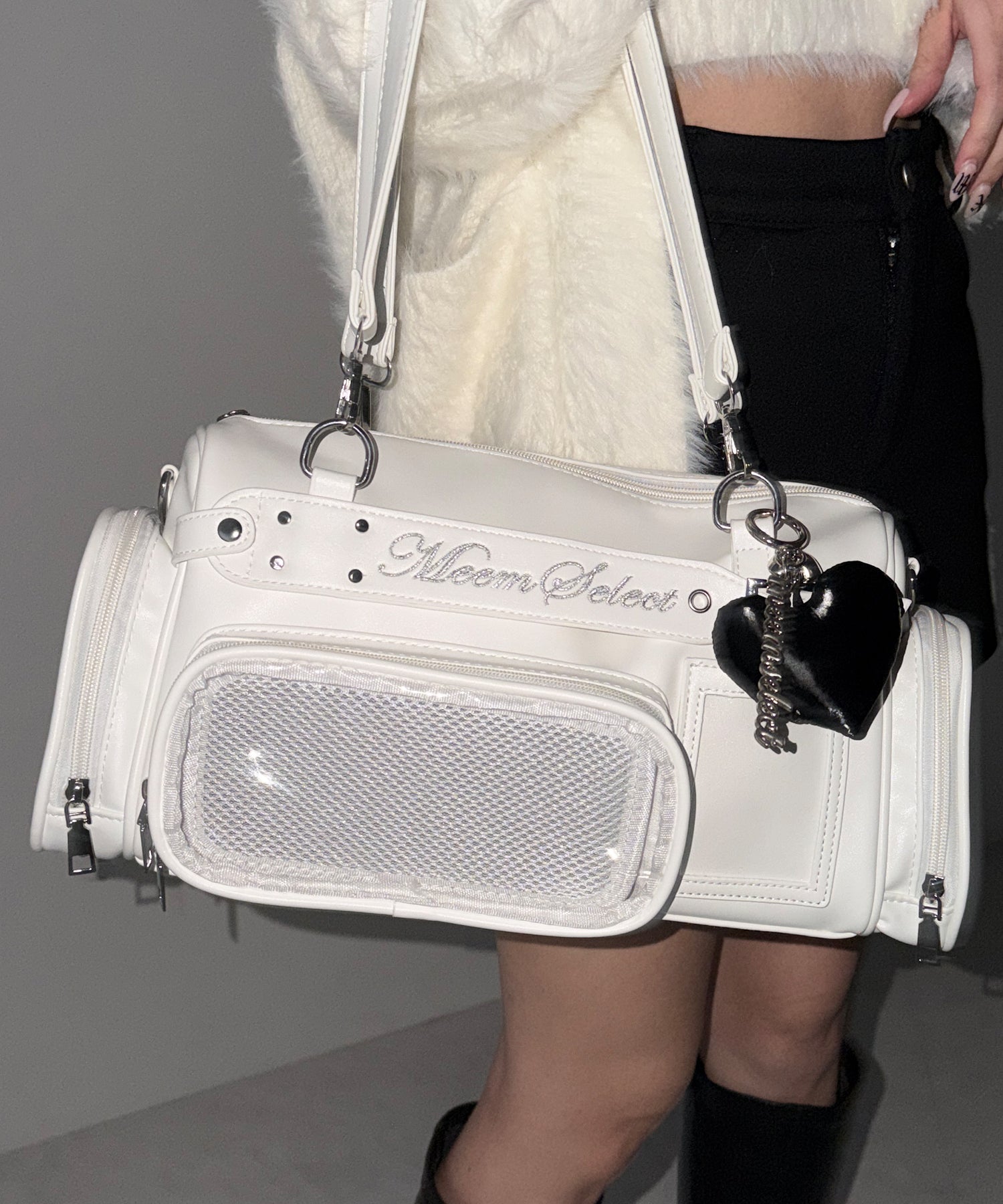 クリアポケット付きレタリング刺繍ショルダーバッグ ／ clear pocket lettering embroidery shoulder bag