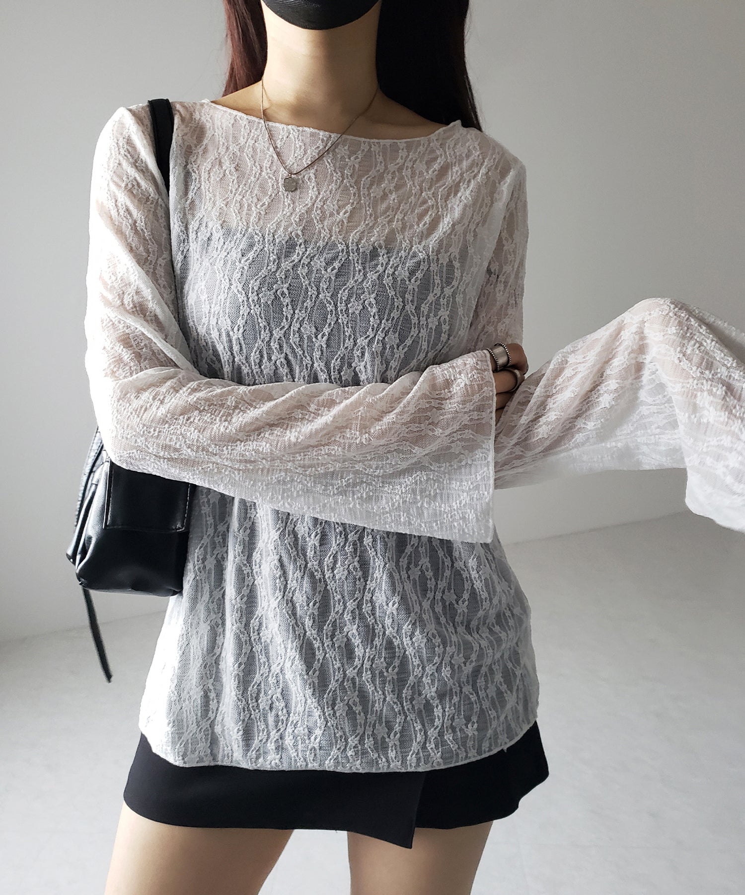 【 ２color 】ワイドスリーブオーバーシアーレーストップス ／ wide sleeve over sheer lace tops