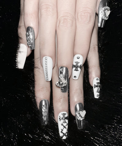 【 限定先行販売 】heart cross white silver bijou nail tips