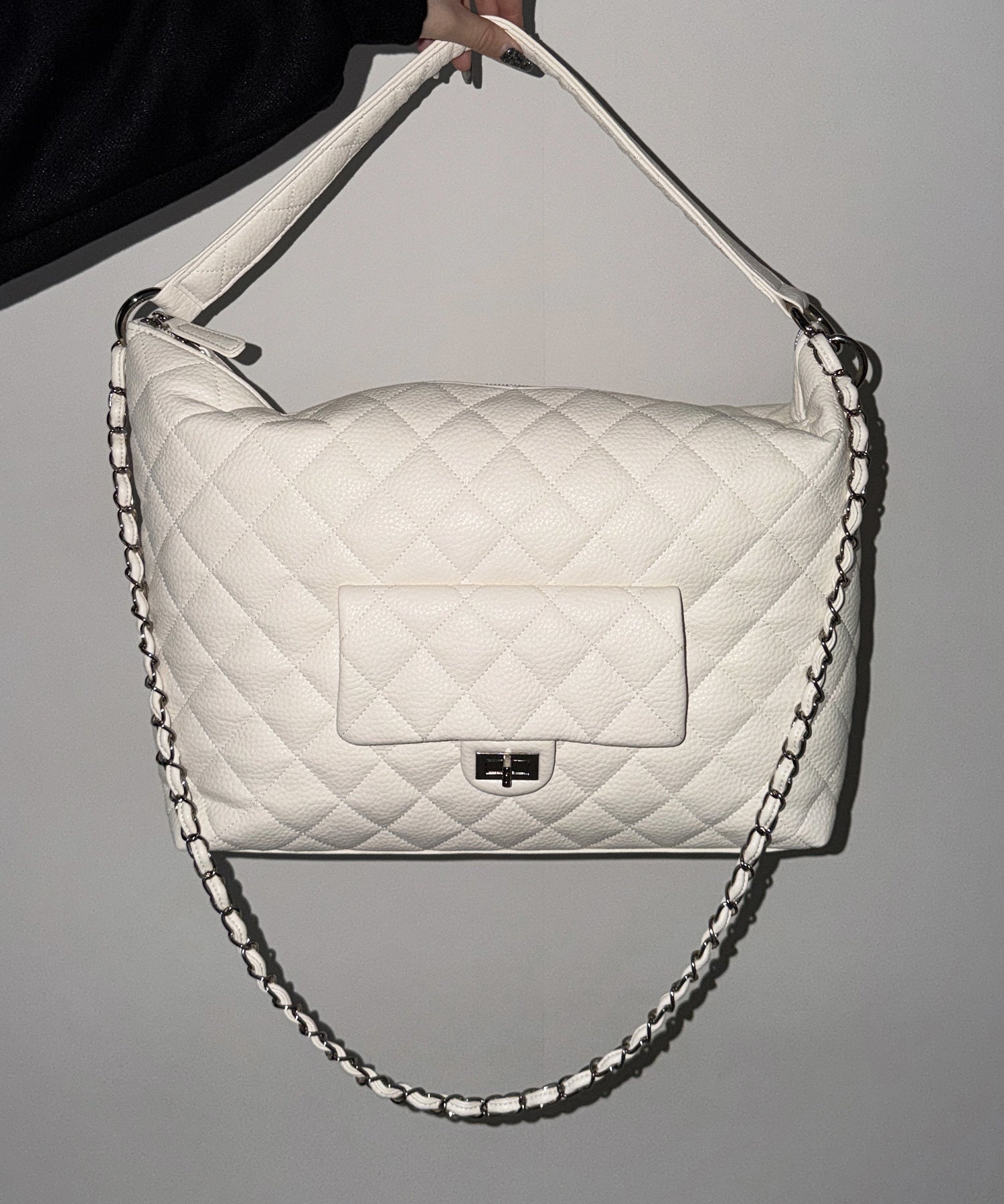 【 ショルダーストラップ付き２WAY 】キルティングスクエアトートショルダーバッグ / quilted square tote shoulder bag