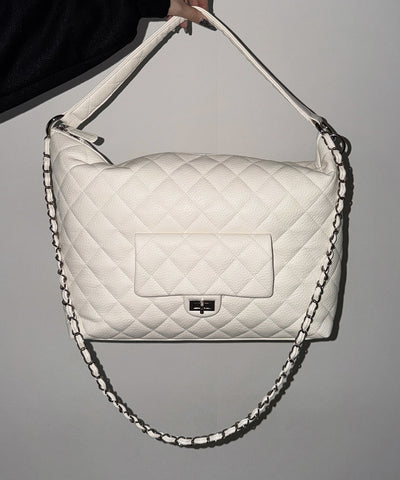 【 ショルダーストラップ付き２WAY 】キルティングスクエアトートショルダーバッグ / quilted square tote shoulder bag
