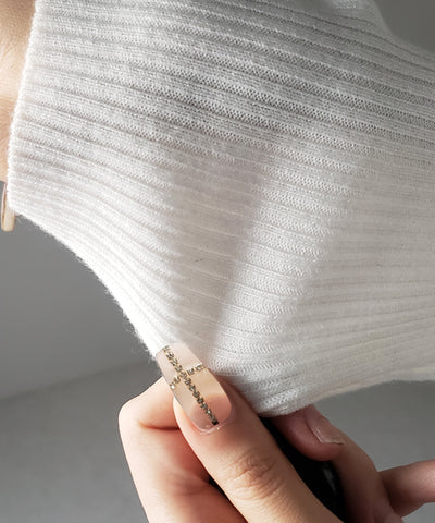 レタリングロゴ刺繍スクエアネックショートリブニットトップス ／ lettering logo embroidery square neck short rib knit tops