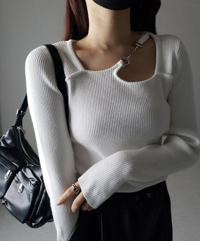 【 ２color 】カットアウトビットデザインリブニット