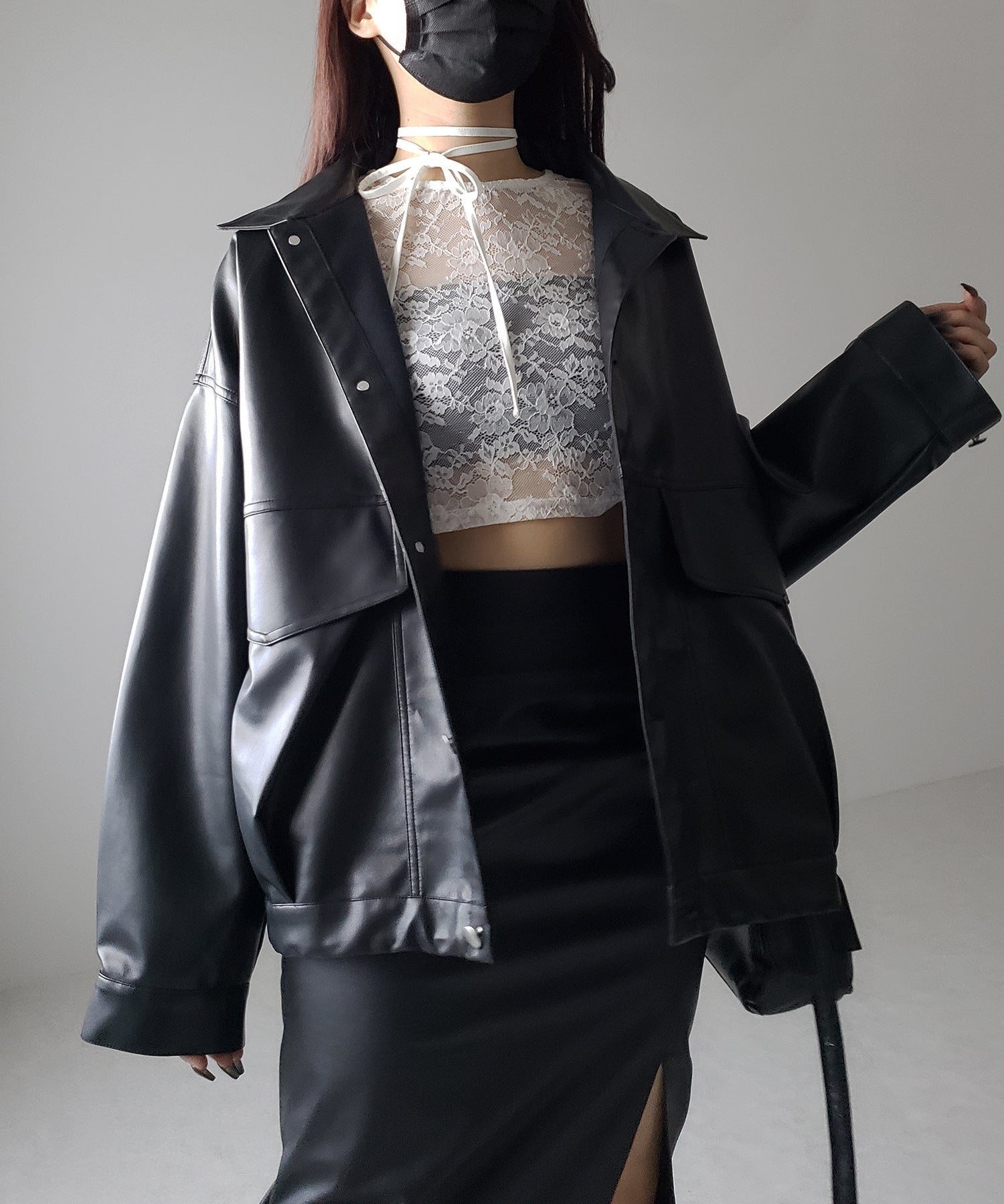 【 ２color 】ストラップリボンショートレーストップス ／ strap ribbon short lace tops