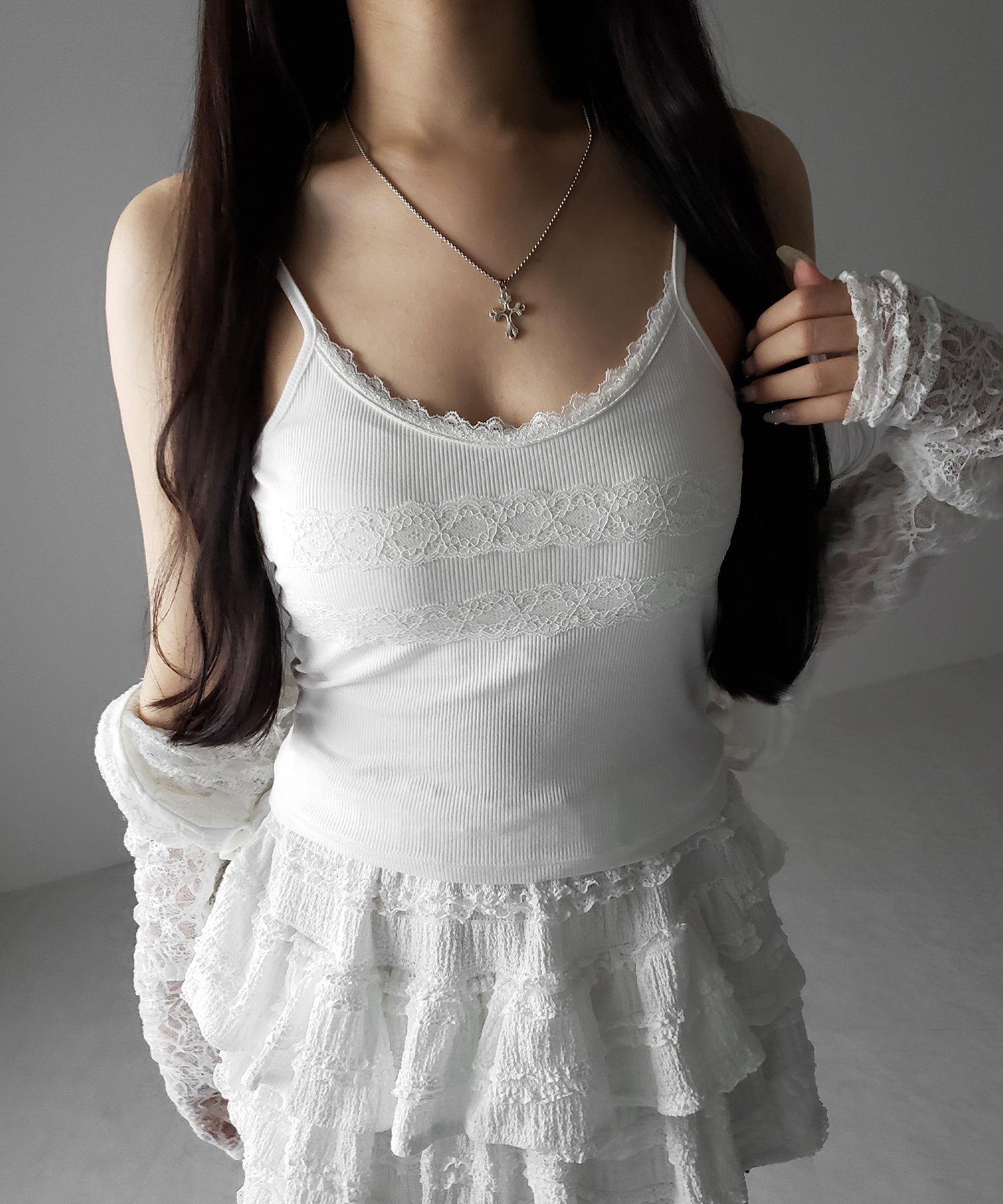 【 ３color 】ダブルレース切替リブキャミソール ／ double lace switching ribbed camisole
