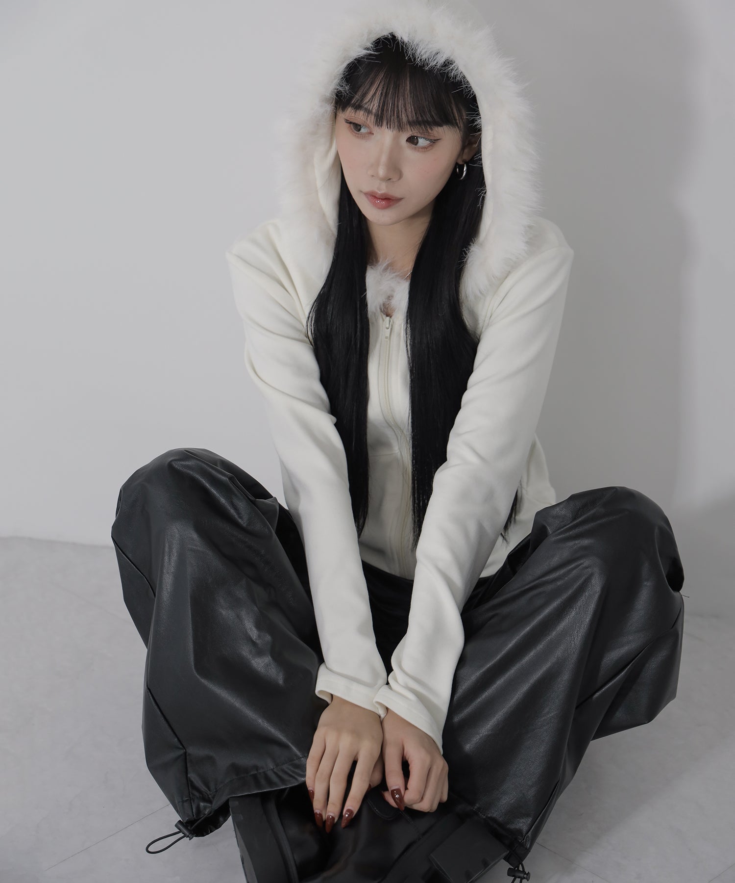【 ３color 】ファーフードジップアップパーカー ／ fur zipup hoodie