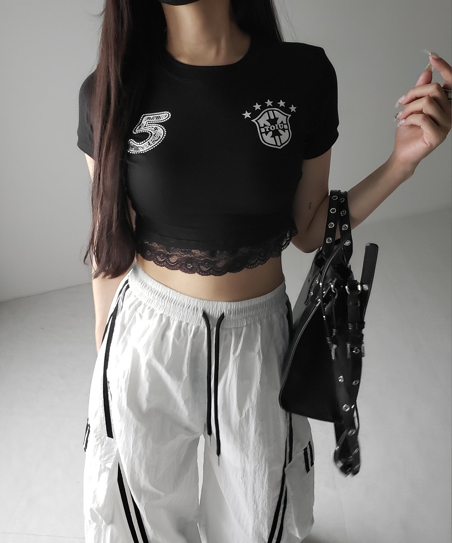 【 ３color ／裾絞り可能２WAY 】サイドラインナイロンタックカーゴワイドパンツ ／ side line nylon tuck cargo wide pants