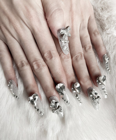 【 限定先行販売 】 bijou ribbon glitter flash nail tips