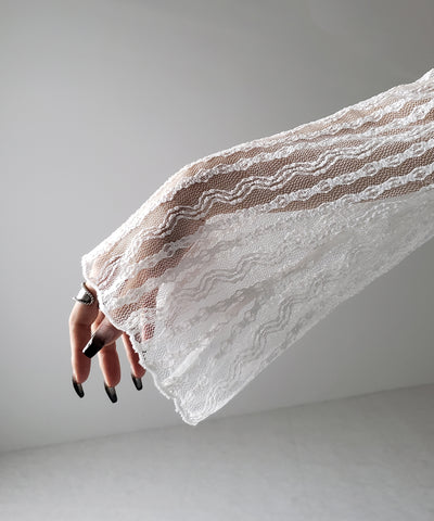 【 ２WAY 】ワンショルワイドスリーブルーズシアートップス ／ one shoulder wide sleeve loose sheer tops