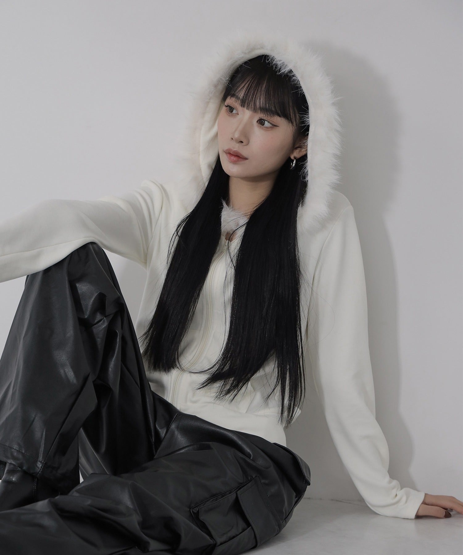 【 ３color 】ファーフードジップアップパーカー ／ fur zipup hoodie