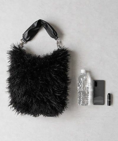 【 ショルダーストラップ付き２WAY 】バイカラーシャギーファーショルダーバッグ ／ bicolor shaggy fur shoulder bag