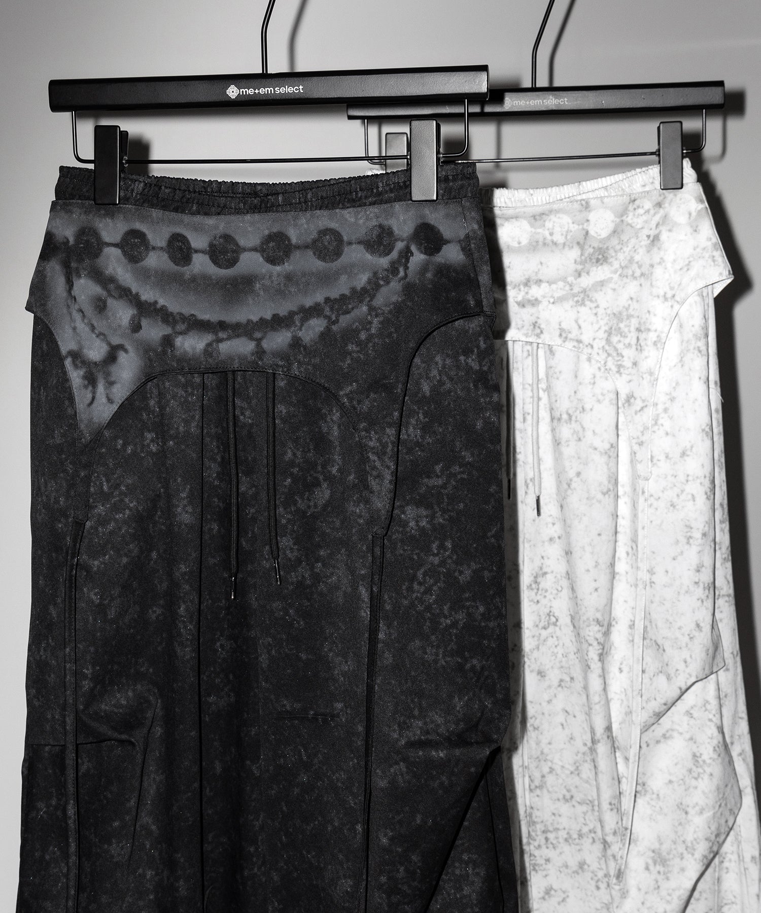 ガーターレイヤードヴィンテージタックワイドパンツ ／ garter layered vintage tack wide pants