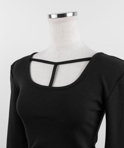 【 裏起毛 】カットアウトストラップスリムカットソートップス ／ cutout strap slim cutsew tops