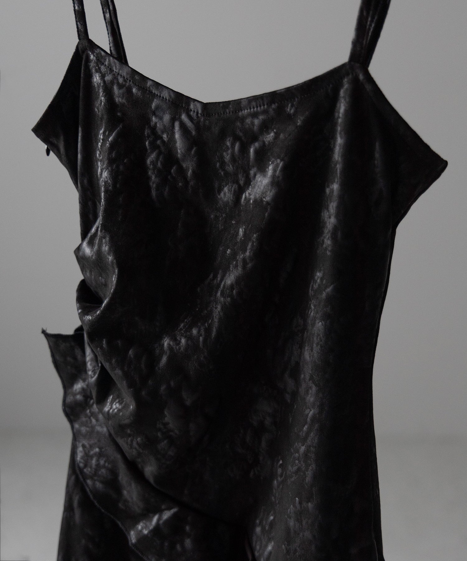 【 ２color 】ヴィンテージスエードアシンメトリーフリルキャミワンピース ／ vintage suede asymmetry frill cami onepiece
