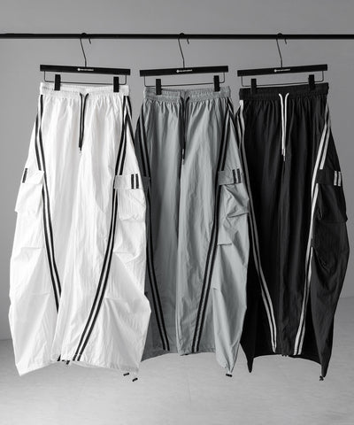 【 ３color ／裾絞り可能２WAY 】サイドラインナイロンタックカーゴワイドパンツ ／ side line nylon tuck cargo wide pants
