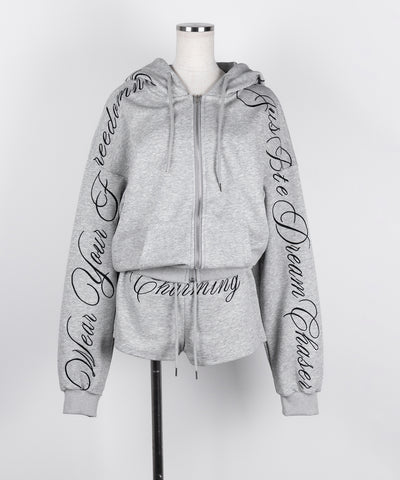 【 セットアップ 】レタリングロゴ刺繍ジップアップパーカー＆ショートパンツ ／ lettering logo embroidery zip-up hoodie ＆ short pants SETUP