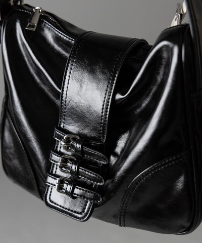 【 ３color 】ベルテッドフェイクレザーショルダーバッグ ／ belted fake leather shoulder bag
