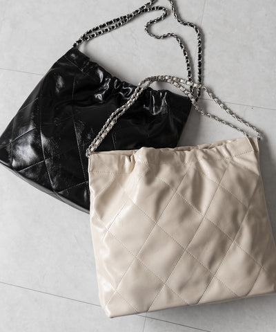 【 ２color 】キルティングチェーントートショルダーバッグ ／ quilting chain tote shoulder bag