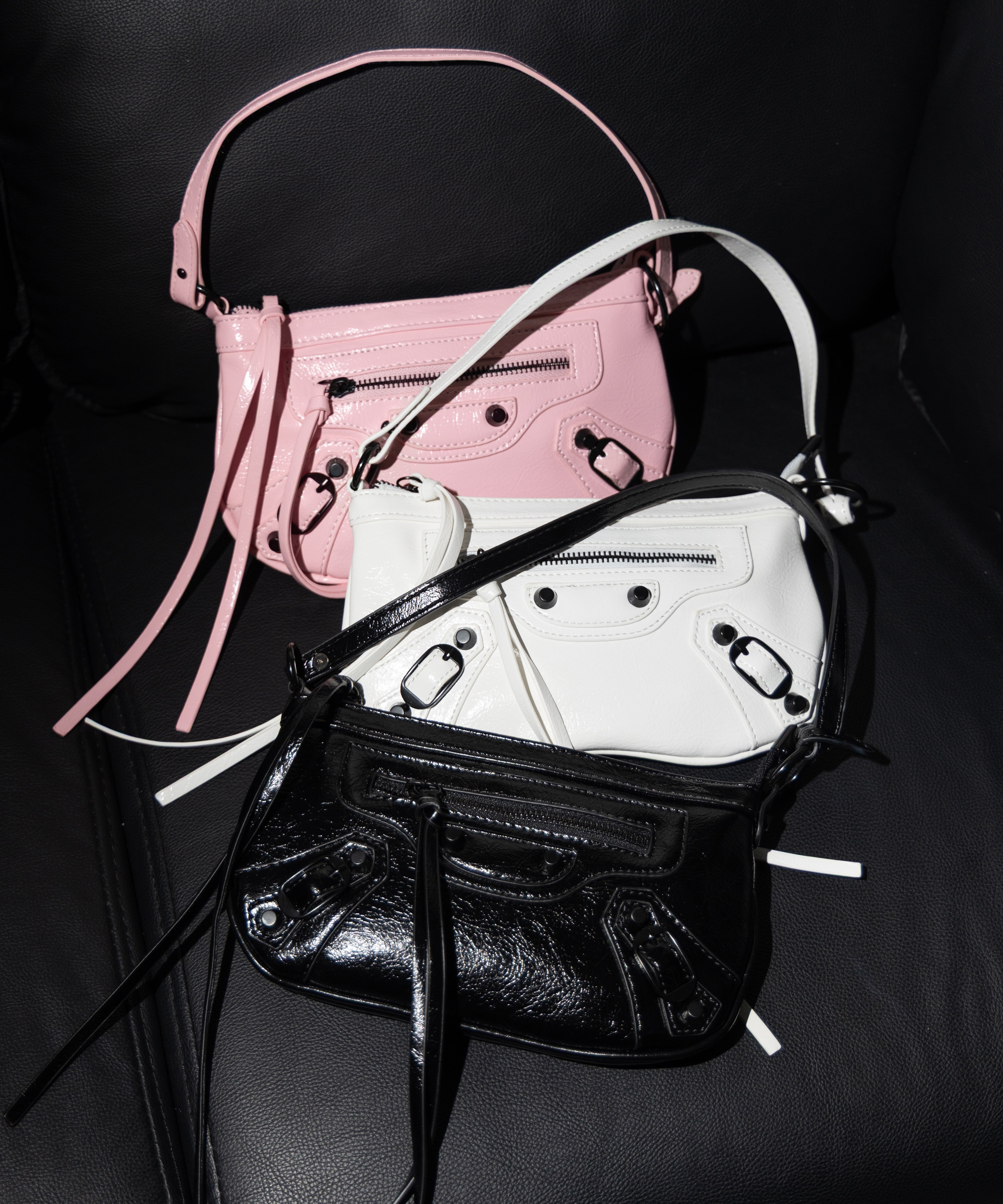 【 ショルダーストラップ付き２WAY 】ヴィンテージライクグランジミニハンドバッグ／ vintage like grunge mini hand bag